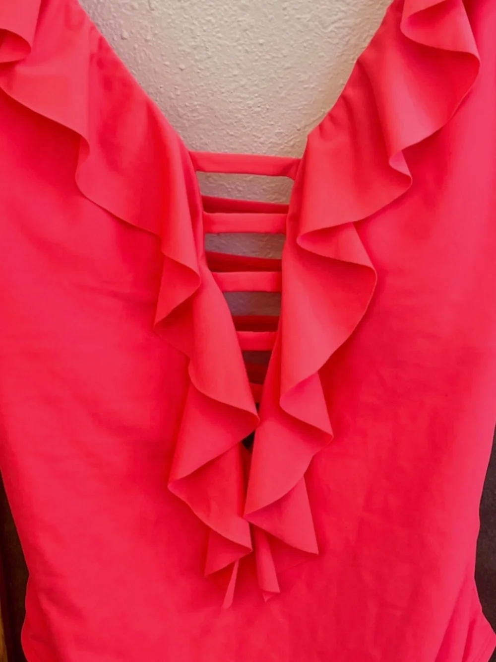 Lilly Pulitzer Carmen Strappy Ruffle One-Piece Swimsuit Coral Pink Size 12 - Picture 6 of 13